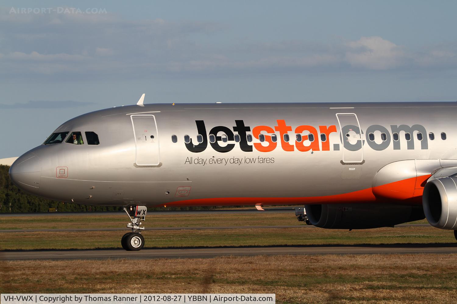 VH-VWX, 2009 Airbus A321-231 C/N 3899, Jetstar Airbus A321