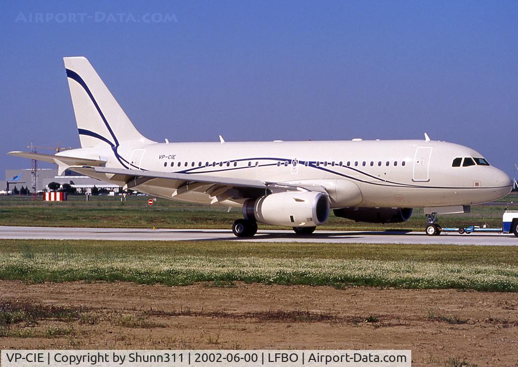 VP-CIE, 2001 Airbus ACJ319 (A319-133/CJ) C/N 1589, Taxiing after painting...