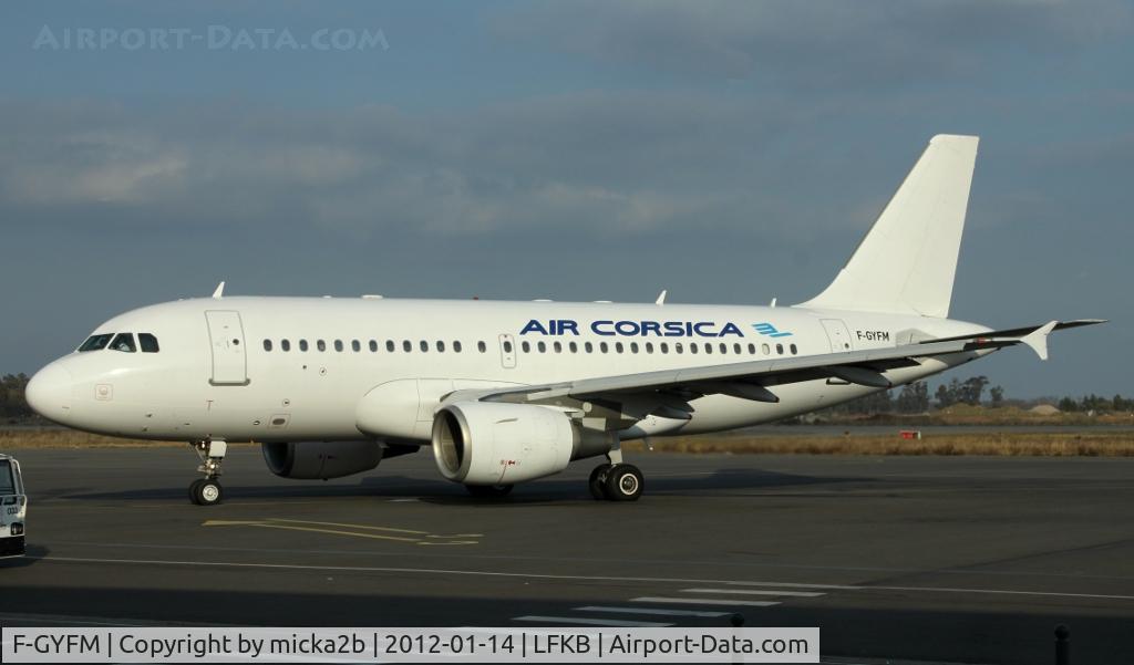 F-GYFM, 1999 Airbus A319-112 C/N 1068, Parked