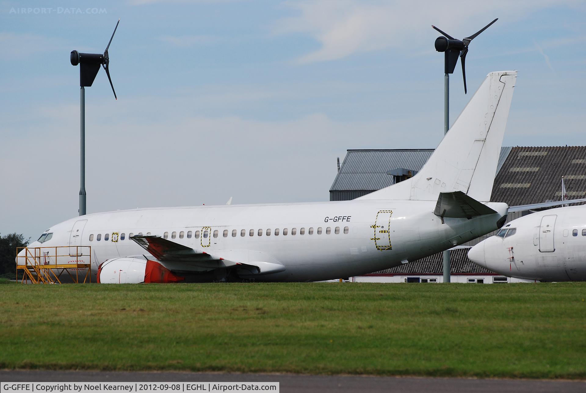G-GFFE, 1995 Boeing 737-528 C/N 27424, Stored awaiting maintenance at Lasham.