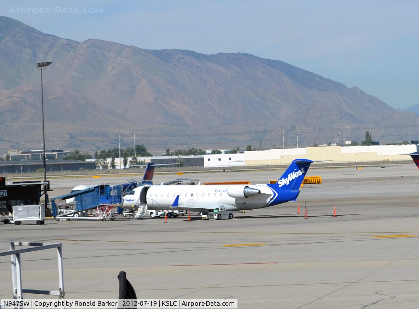 N947SW, 2003 Bombardier CRJ-200LR (CL-600-2B19) C/N 7786, SLC UT