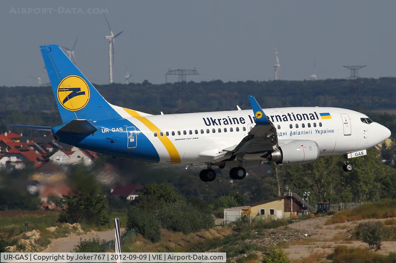 UR-GAS, 1993 Boeing 737-528 C/N 25236, Ukraine International Airlines