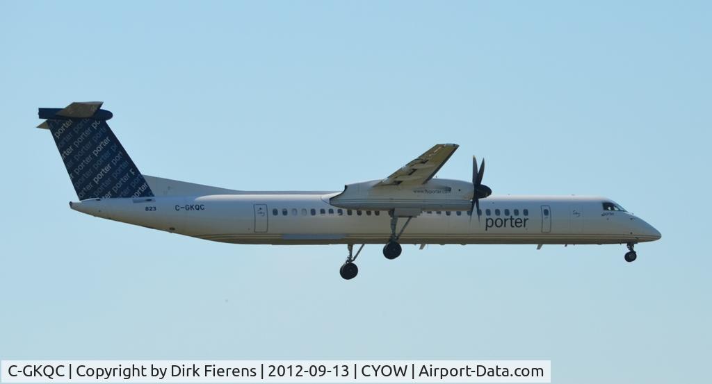 C-GKQC, 2011 De Havilland Canada DHC-8-402Q Dash 8 C/N 4360, Approaching rwy32