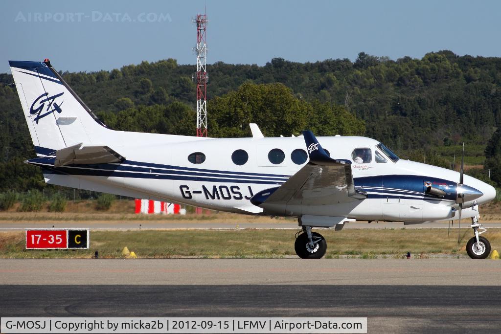 G-MOSJ, 2010 Hawker Beechcraft C90GTI King Air C/N LJ-1984, Taxiing