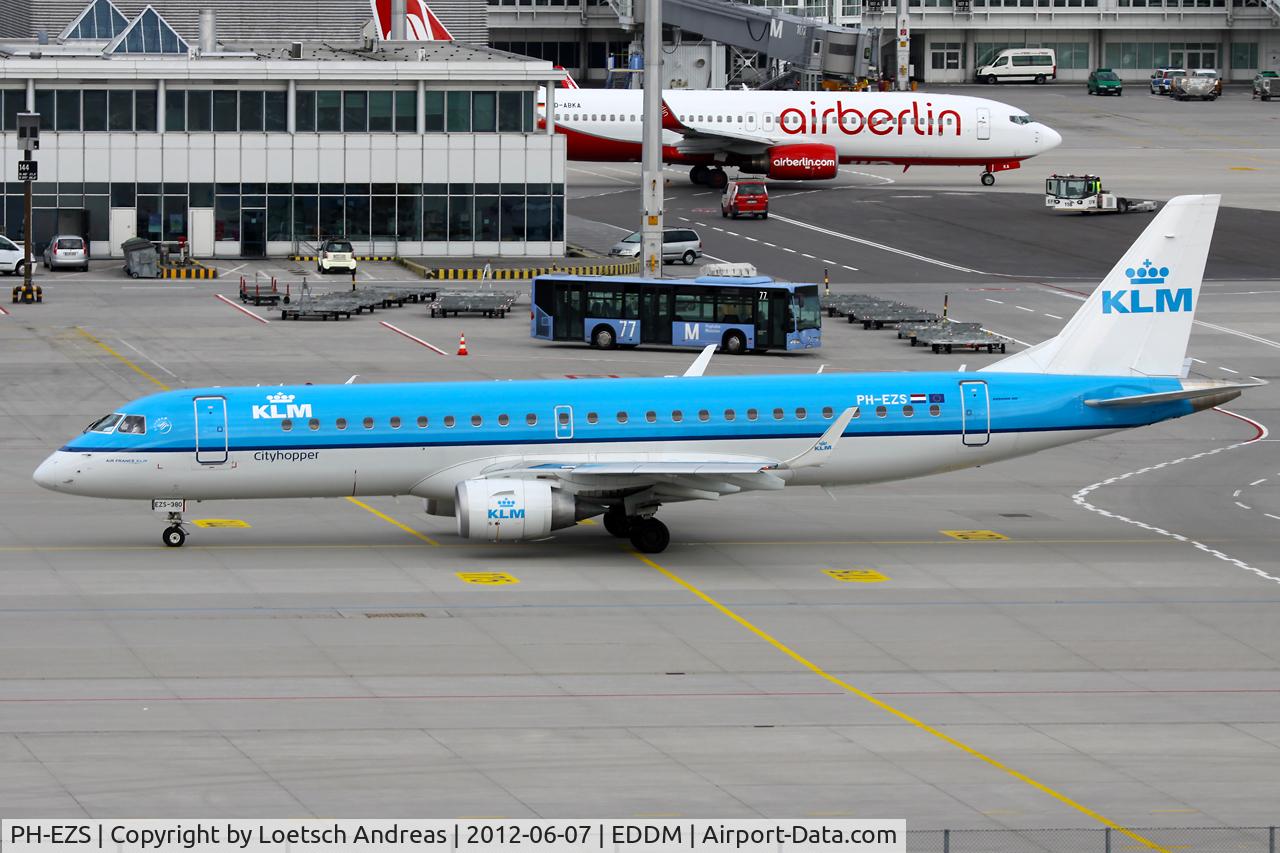 PH-EZS, 2010 Embraer 190LR (ERJ-190-100LR) C/N 19000380, KLM Cityhopper