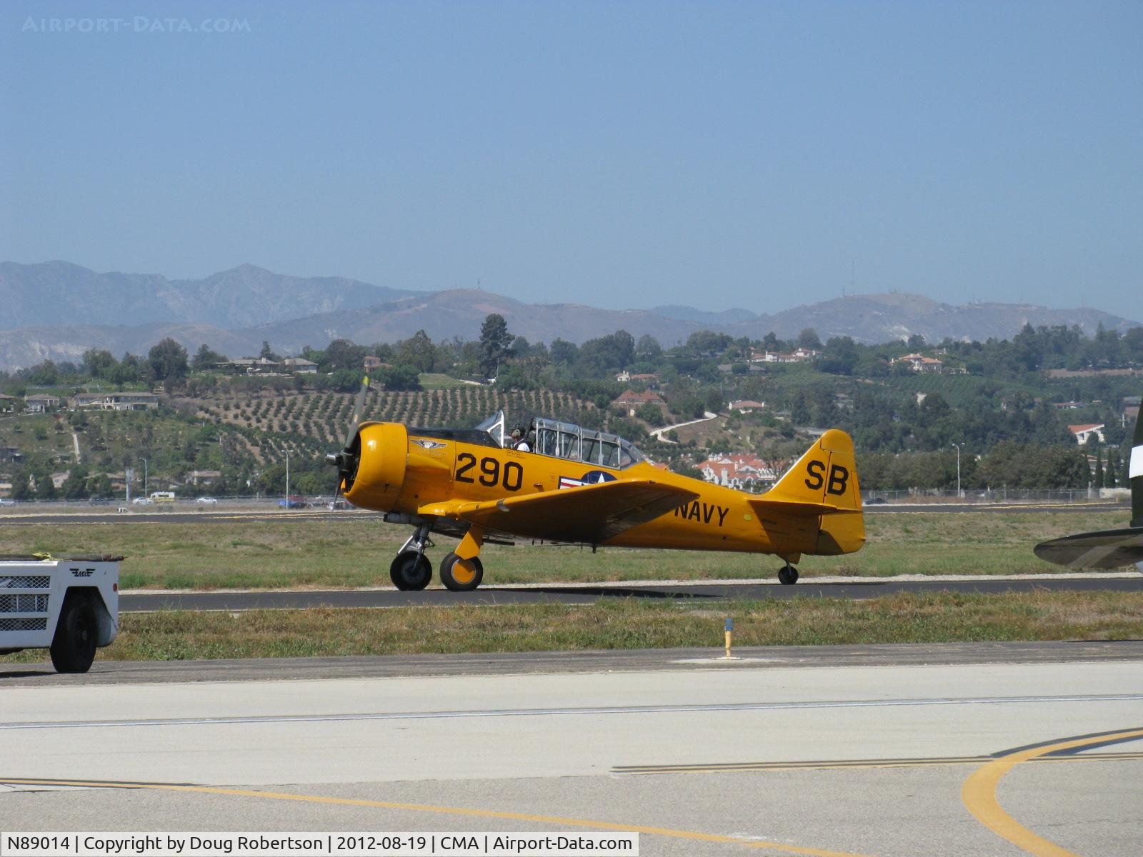N89014, 1943 North American SNJ-5 Texan Texan C/N 84865, 1943 North American SNJ-5, P&W R-1340 Wasp 600 Hp, taxi to 26