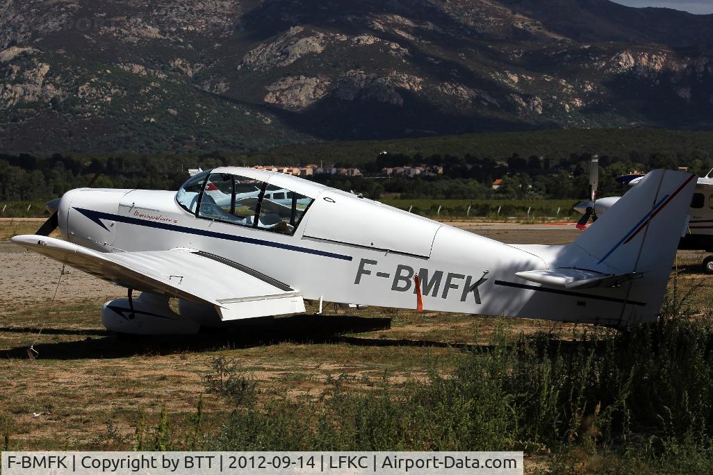 F-BMFK, Jodel D-140C Mousquetaire III C/N 147, Parked