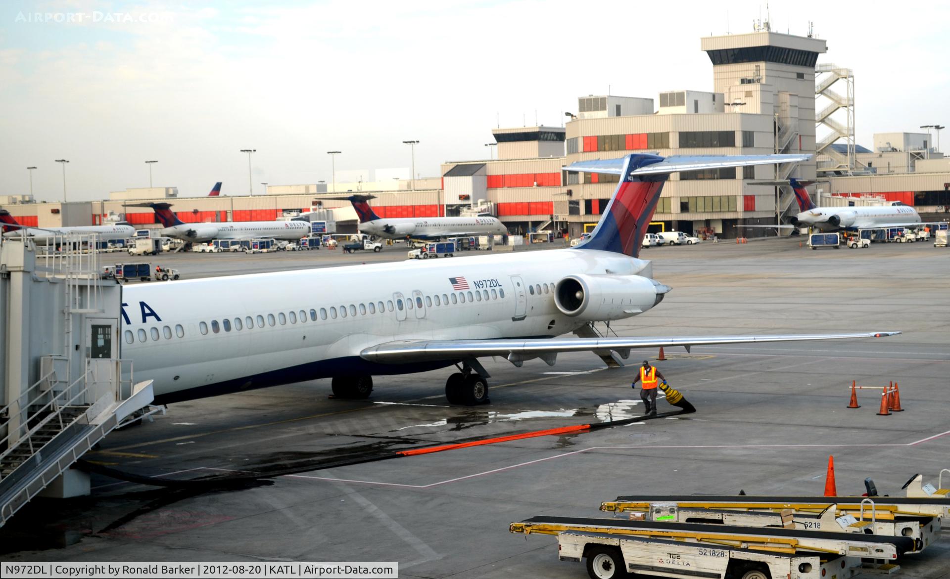 N972DL, 1991 McDonnell Douglas MD-88 C/N 53215, Atlanta