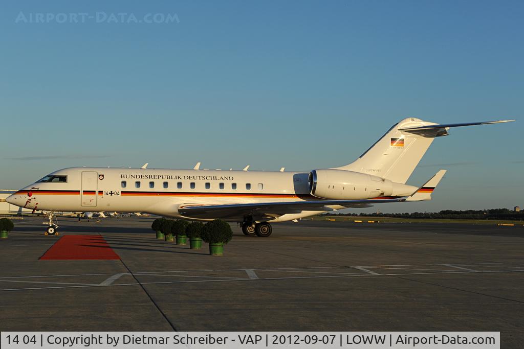 14 04, 2011 Bombardier BD-700-1A11 Global 5000 C/N 9417, German Air Force Globalexpress 5000