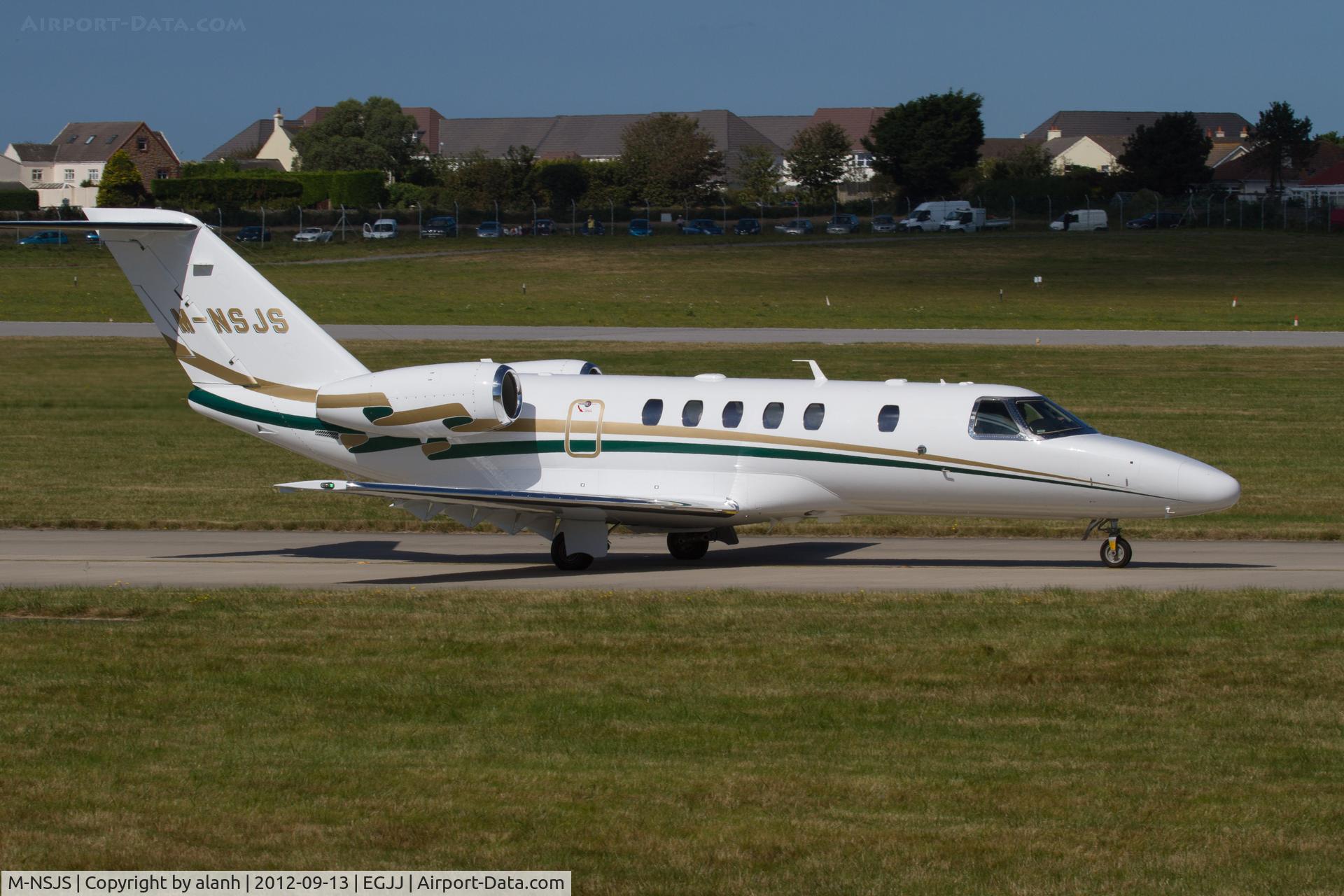 M-NSJS, 2012 Cessna 525C CitationJet CJ4 C/N 525C-0073, Taxying for departure on Jersey Airshow day, 2012