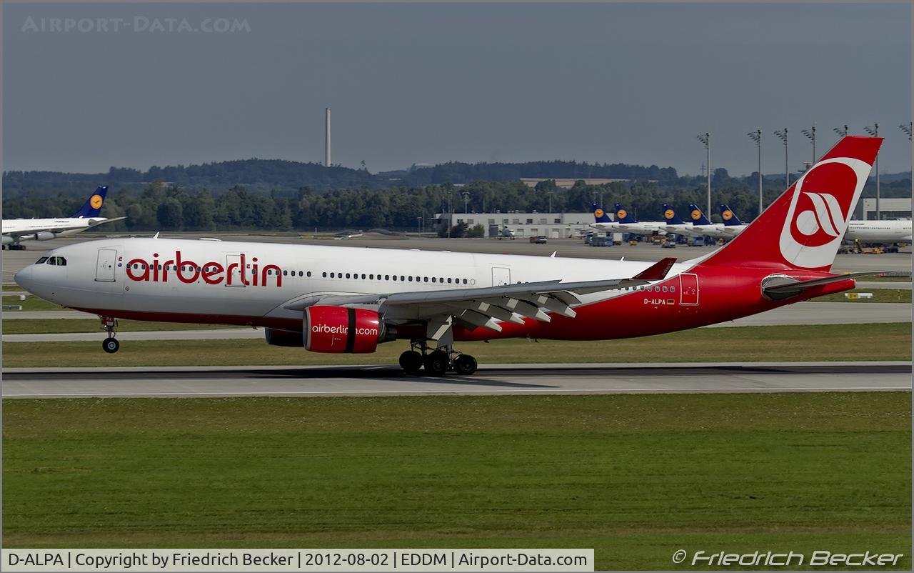 D-ALPA, 2001 Airbus A330-223 C/N 403, decelerating after touchdown