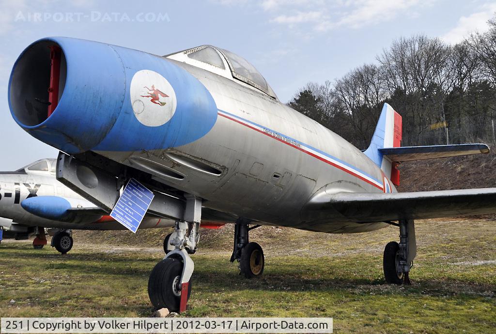 251, Dassault MD-450 Ouragan C/N 215, at Savigny-les-Beaune
