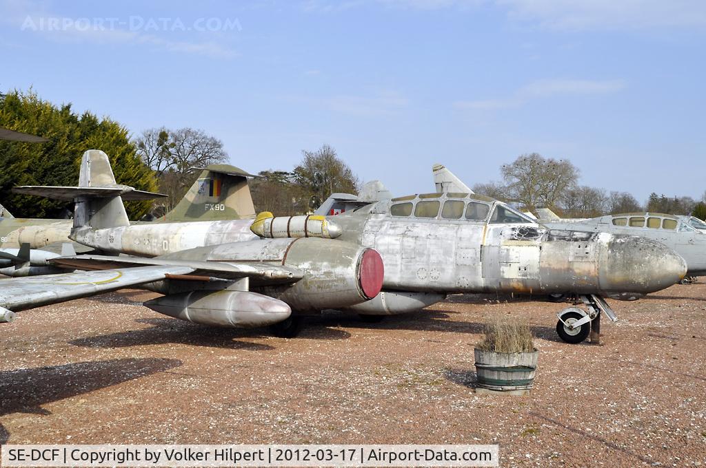 SE-DCF, 1953 Gloster Meteor TT.20 C/N AW5562, at Savigny-les-Beaune
