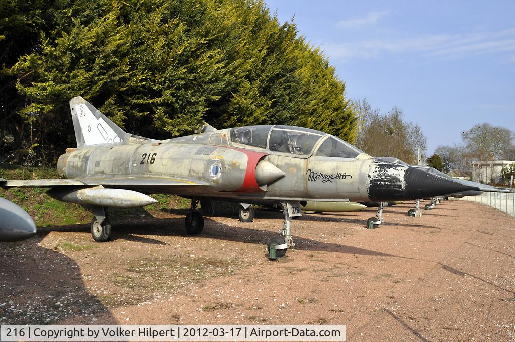 216, Dassault Mirage IIIB C/N 216, at Savigny-les-Beaune