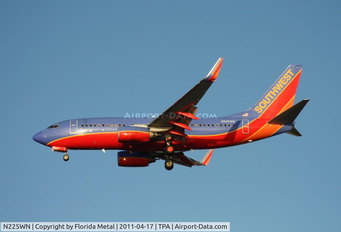 N225WN, 2005 Boeing 737-7H4 C/N 34333, Southwest 737