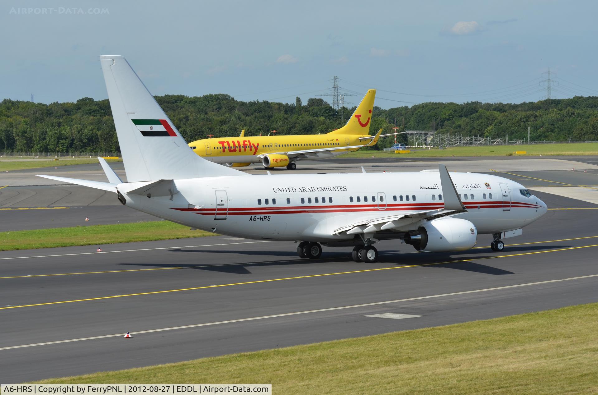 A6-HRS, Boeing 737-7E0 BBJ C/N 29251, Departing DUS after splash and dash.