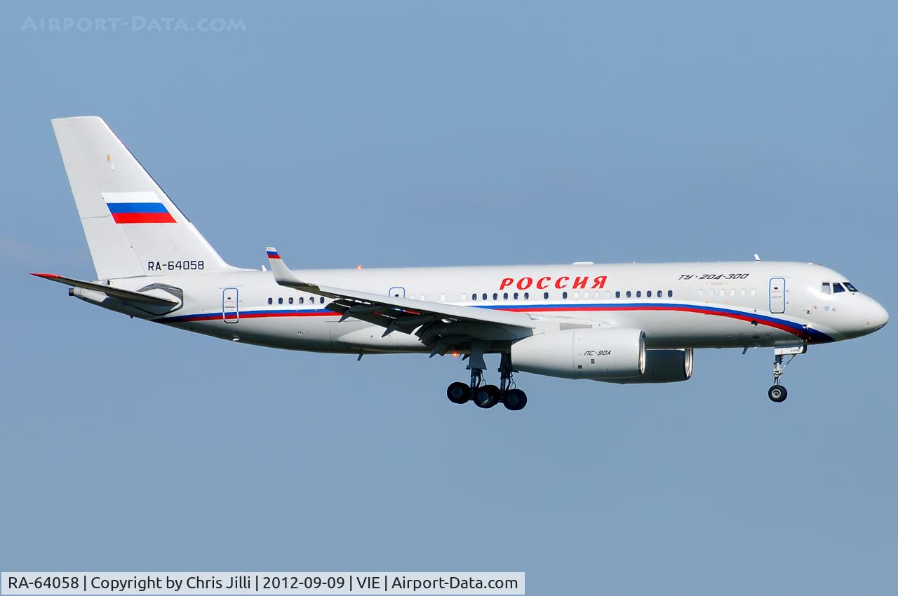 RA-64058, Tupolev Tu-204-300 C/N 145074-4164058, Rossiya