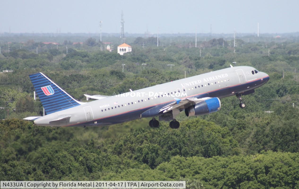 N433UA, 1996 Airbus A320-232 C/N 589, United A320