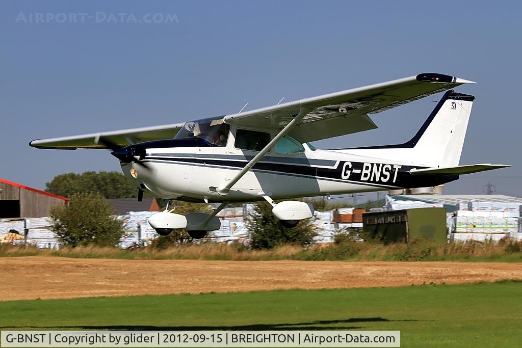 G-BNST, 1979 Cessna 172N Skyhawk C/N 172-73661, Welcome visitor