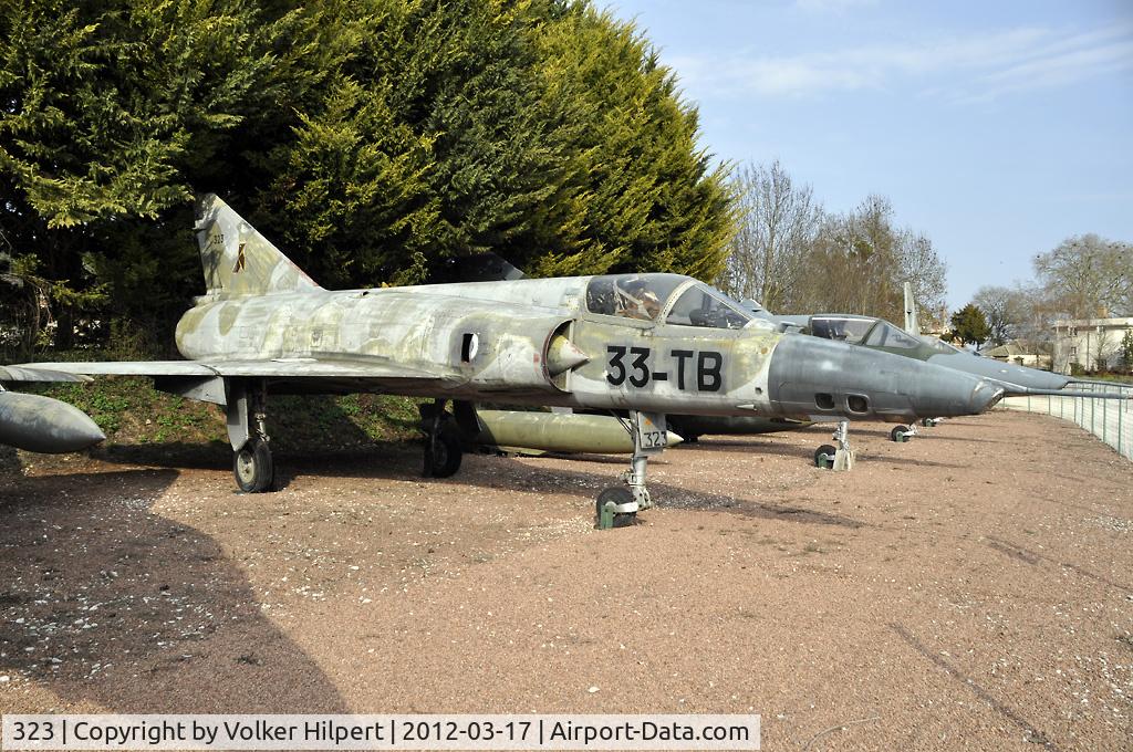323, Dassault Mirage IIIR C/N 323, at Savigny-les-Beaune