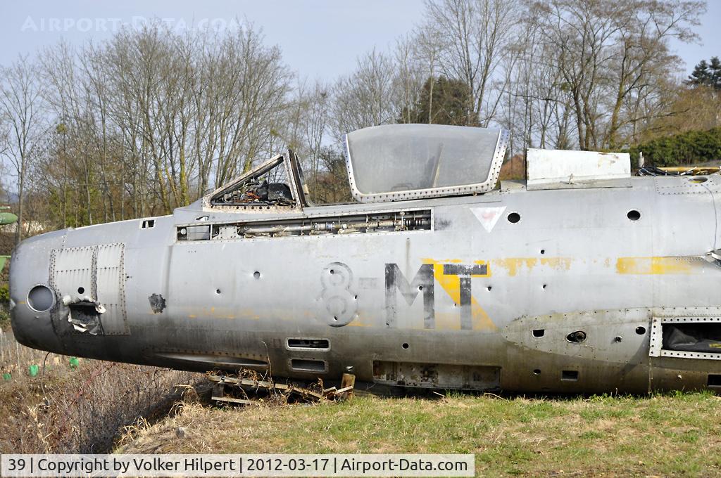 39, Dassault Mystere IVA C/N 39, at savigny-les-Beaune