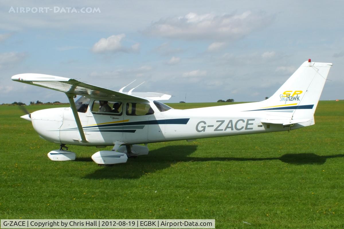G-ZACE, 2001 Cessna 172S C/N 172S8808, at the 2012 Sywell Airshow