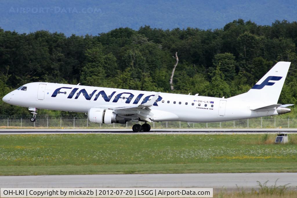 OH-LKI, 2007 Embraer 190AR (ERJ-190-100IGW) C/N 19000117, Landing