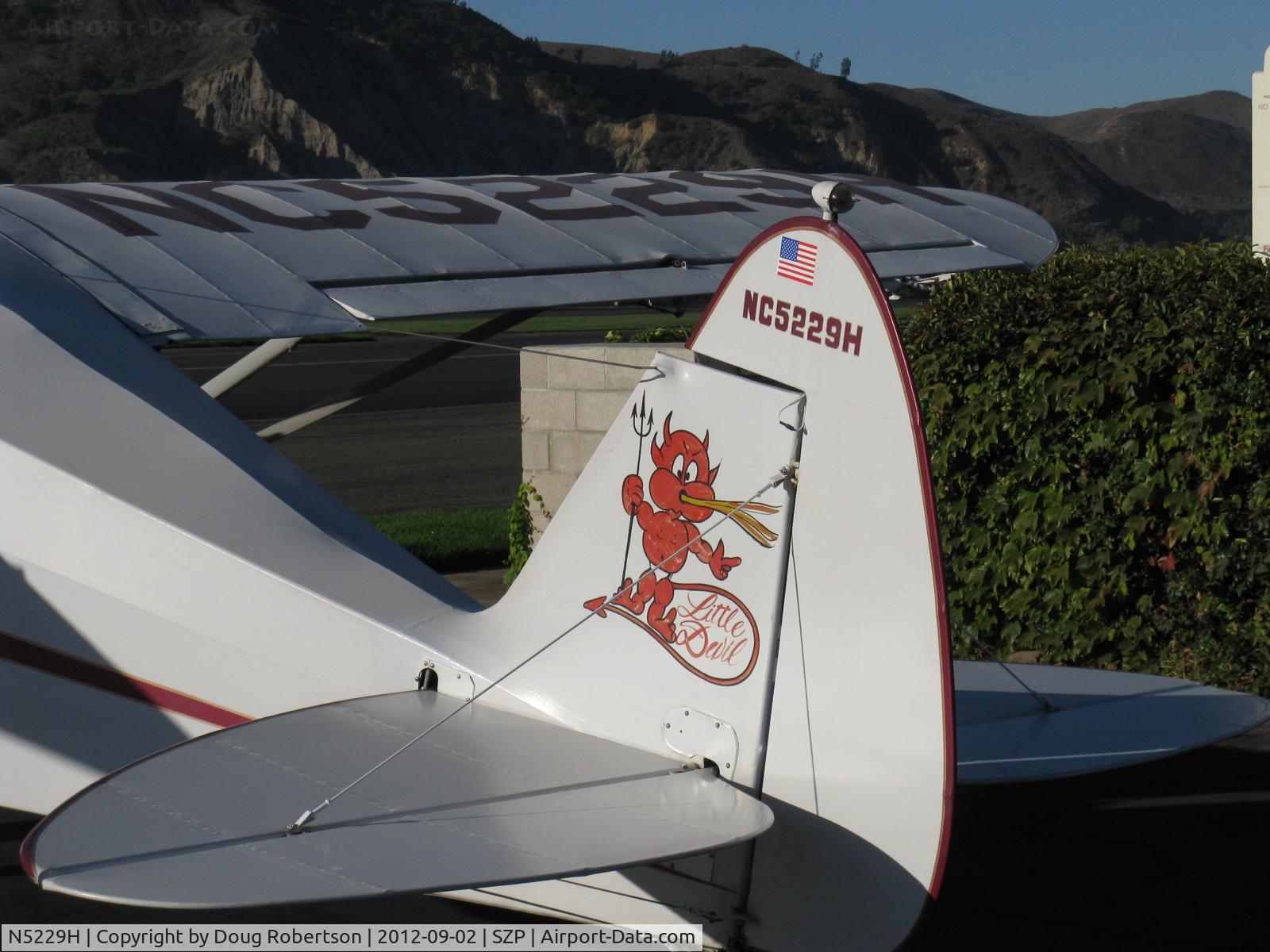 N5229H, 1949 Piper PA-16 Clipper C/N 16-33, 1949 Piper PA-16 CLIPPER 'LITTLE DEVIL', Lycoming O-290 135 Hp, the Little Devil's art work