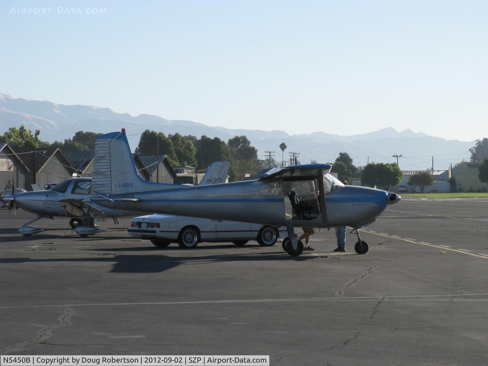 N5450B, 1956 Cessna 182 Skylane C/N 33450, 1956 Cessna 182 SKYLANE, Continental O-470-S 230 Hp, on the transient line