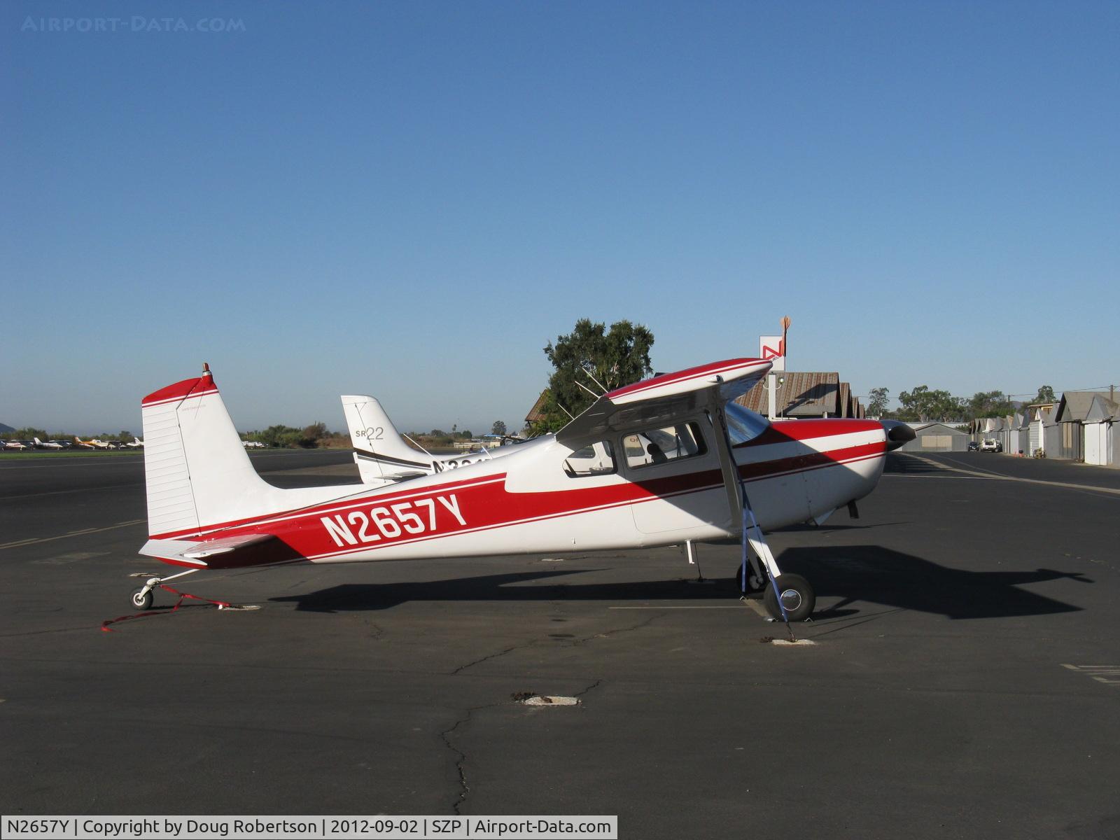 N2657Y, 1962 Cessna 180E C/N 18051157, 1962 Cessna 180E, Continental O-470 230 Hp, on the transient line