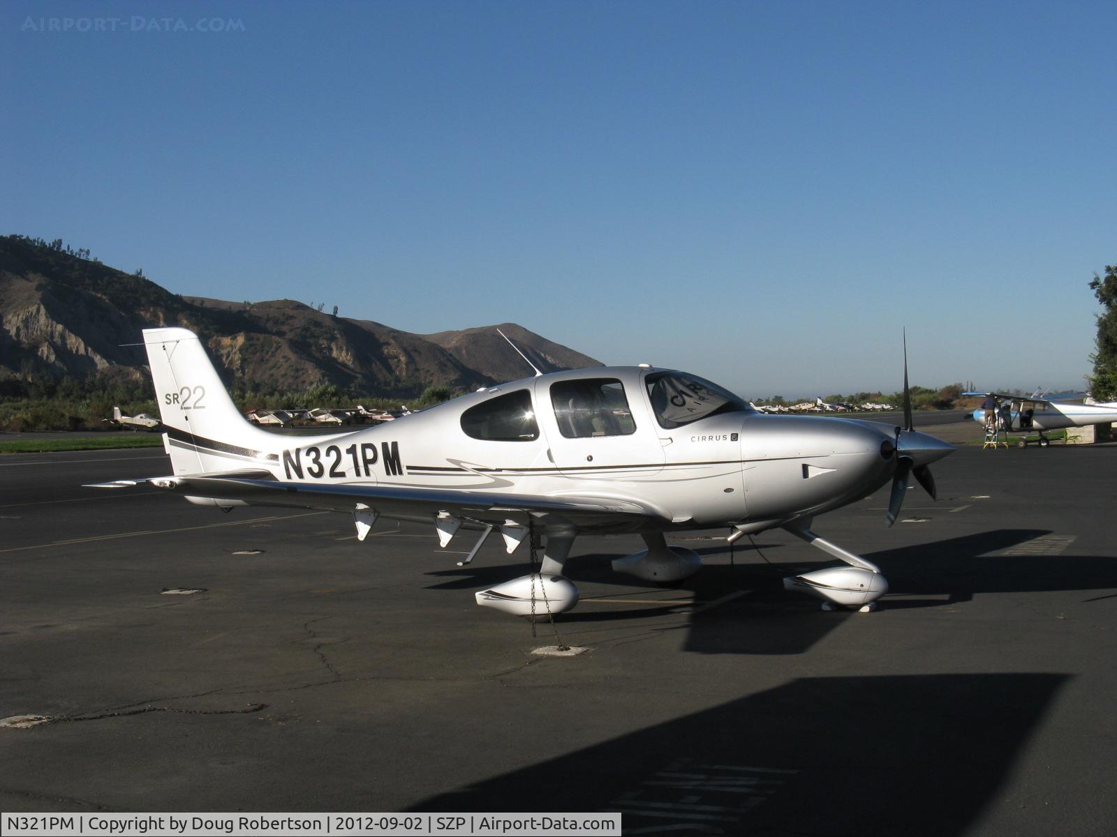 N321PM, 2011 Cirrus SR22 C/N 3827, 2011 Cirrus SR22, Continental IO-550-N 310 Hp, in early morning sun
