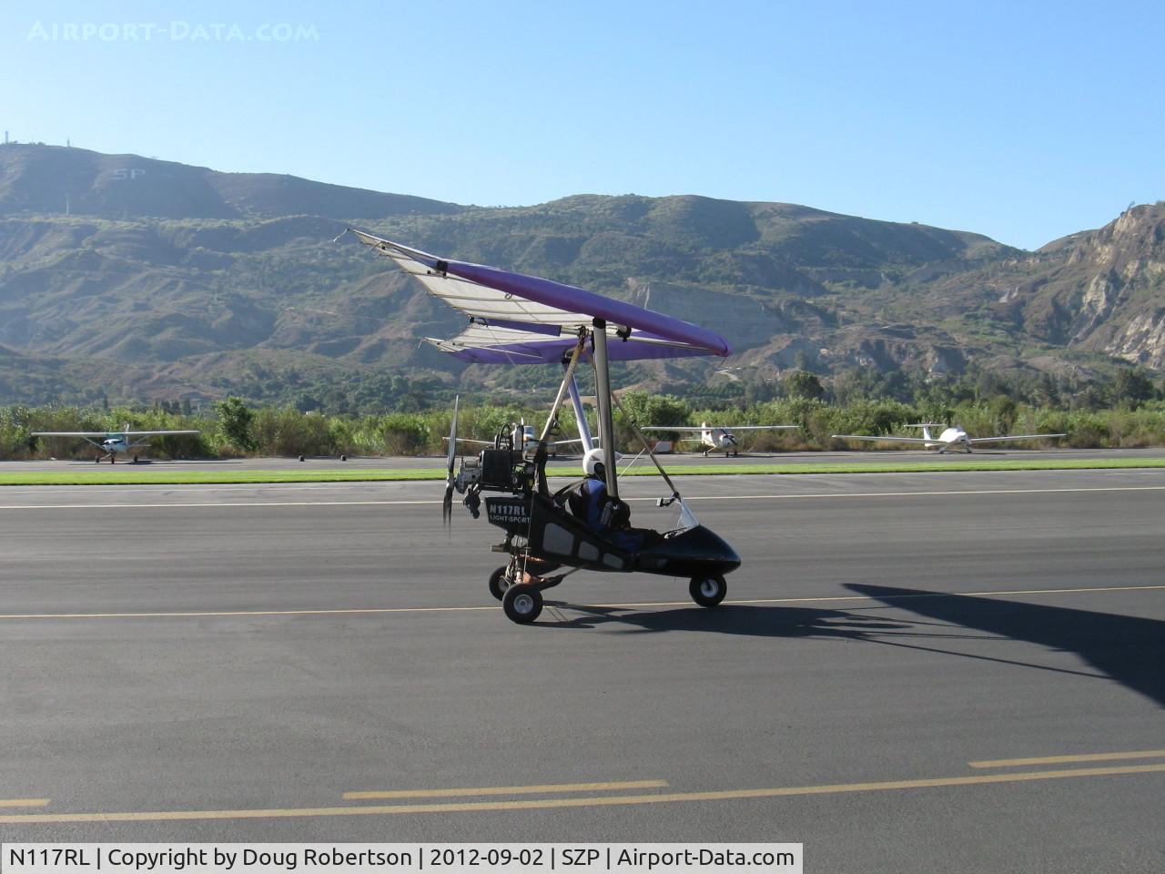 N117RL, 1995 Airborne Edge C/N E181, 1995 Airborne Windsports Pty. Ltd. EDGE, Rotax 528UL DCDI two-stroke two-cylinder 65 Hp pusher, weight-shift control Experimental class, taxi after landing, practically no runway required