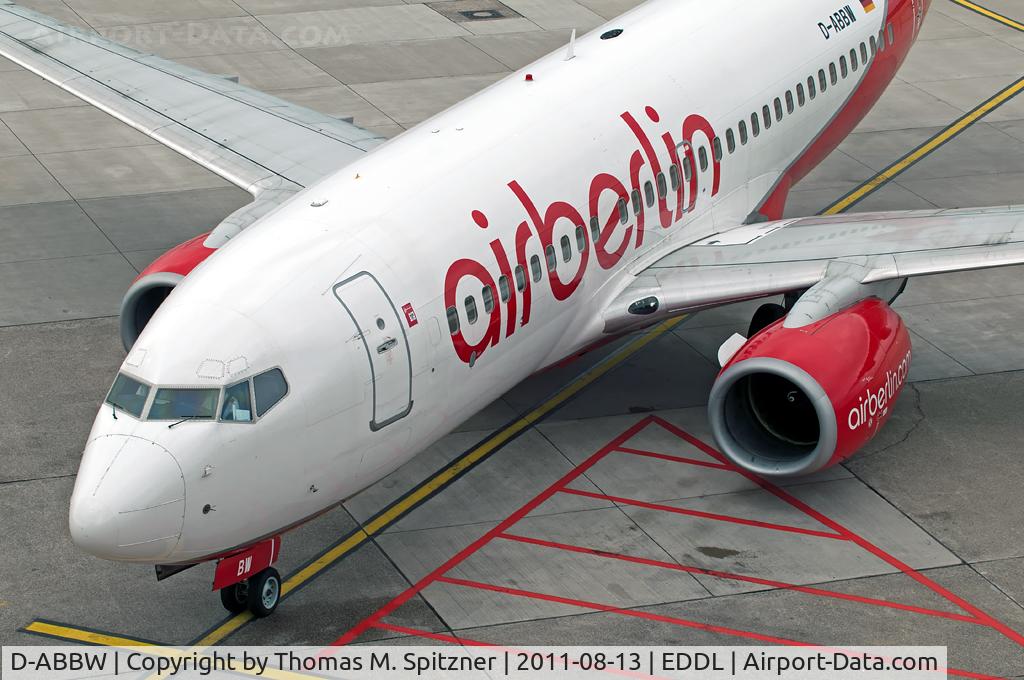 D-ABBW, 2002 Boeing 737-76Q C/N 30642, Air Berlin D-ABBW arriving at it's gate at DUS