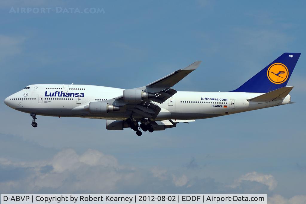D-ABVP, 1997 Boeing 747-430 C/N 28284, On finals for r/w 25L