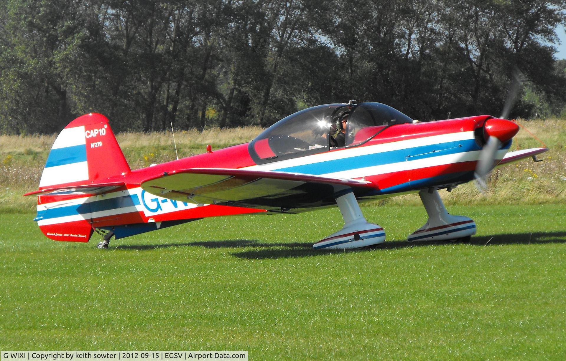 G-WIXI, 1998 Mudry CAP-10B C/N 279, colourful visitor