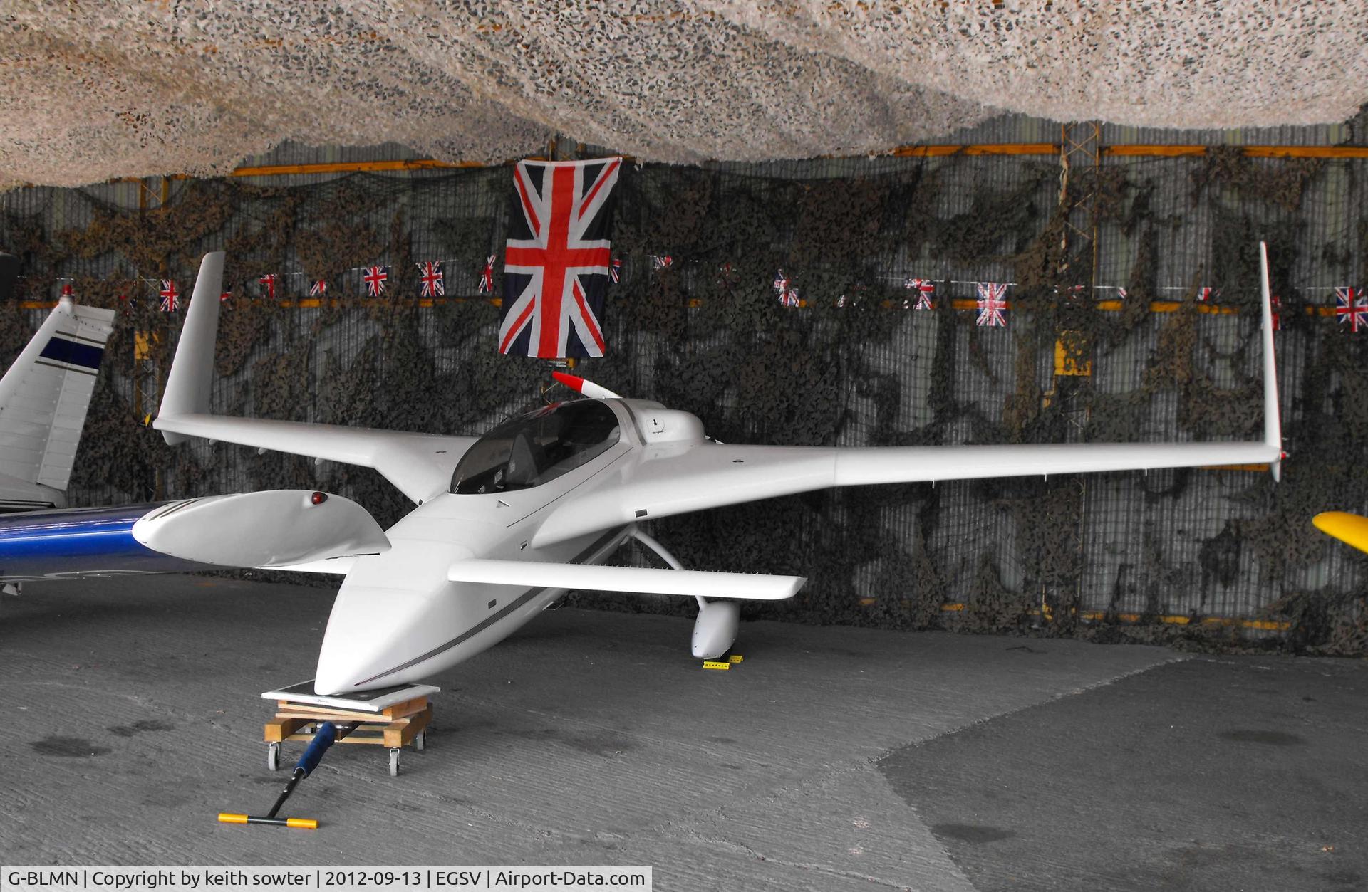 G-BLMN, 1986 Rutan Long-EZ C/N PFA 074A-10648, Resident aircraft - note nosewheel retracted for parking