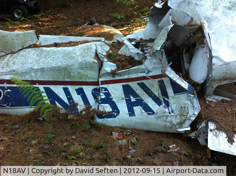 N18AV, 1975 Piper PA-28-151 C/N 28-7615024, Crashed and moved to undisclosed location.
