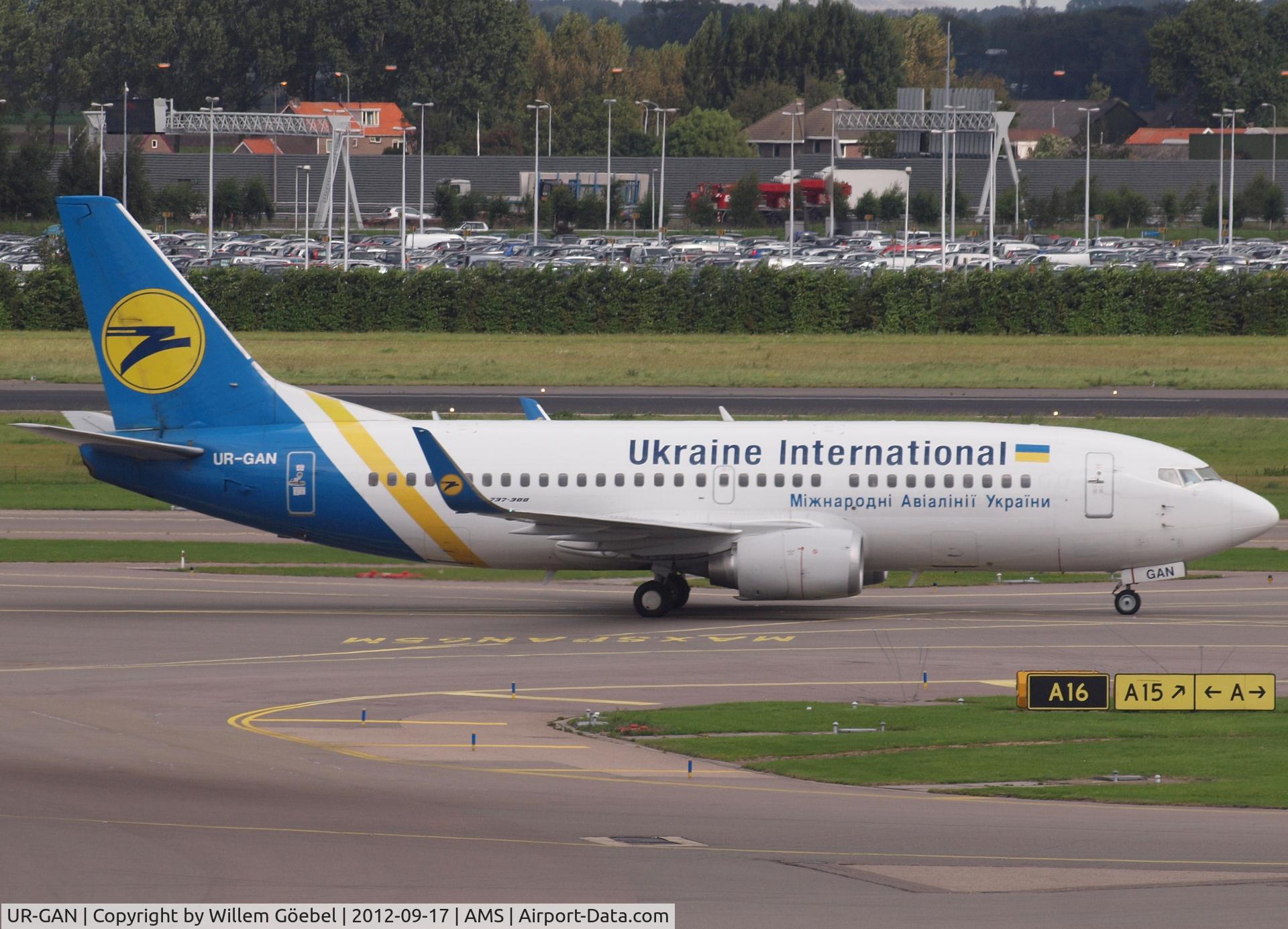 UR-GAN, 1998 Boeing 737-36N C/N 28569, Taxi to the gate of Schiphol Airport