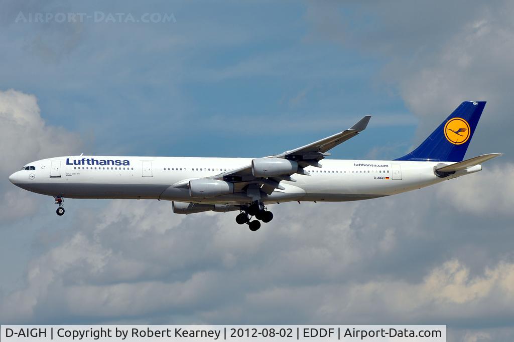 D-AIGH, 1994 Airbus A340-311 C/N 052, On short finals for r/w 25L