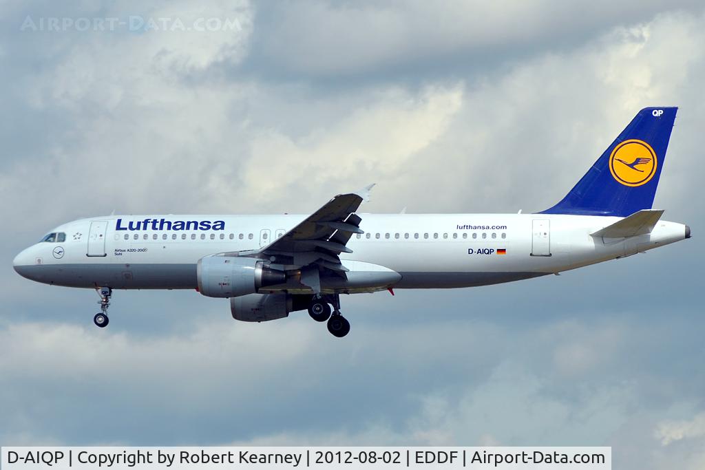 D-AIQP, 1992 Airbus A320-211 C/N 346, On finals for r/w 25L