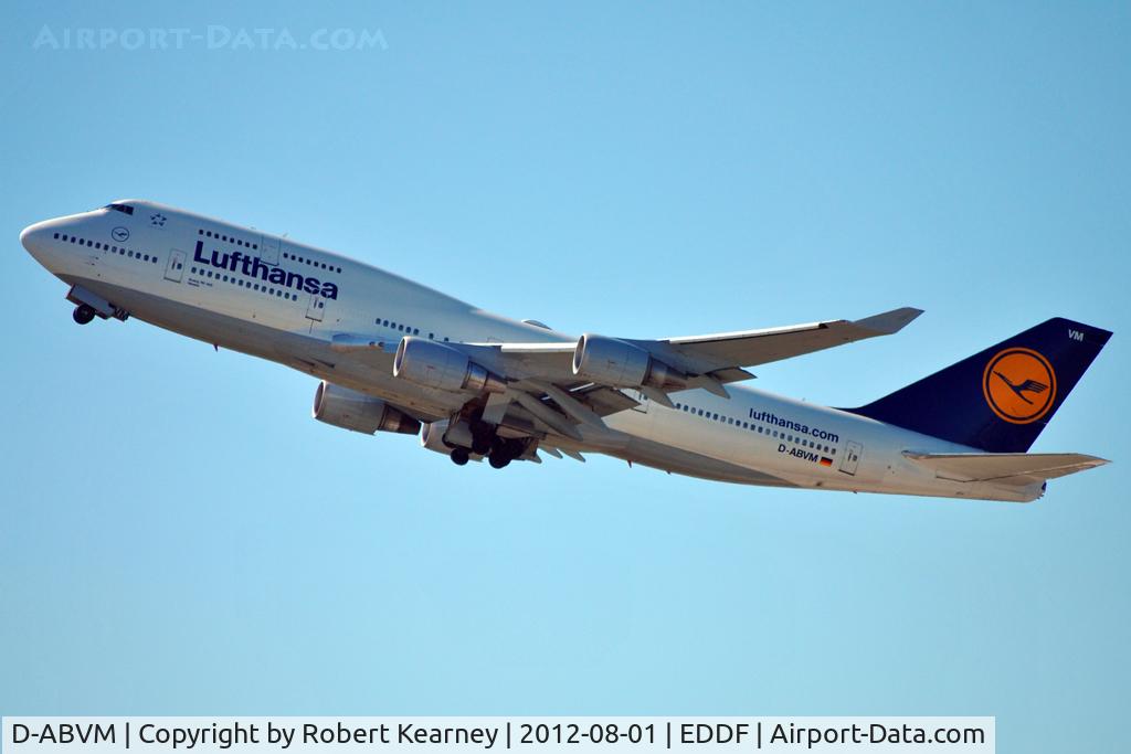 D-ABVM, 1998 Boeing 747-430 C/N 29101, Climbing off r/w 07L
