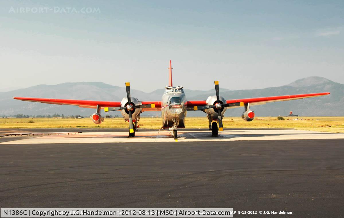 N1386C, 1954 Lockheed P2V-5 Neptune C/N 426-5268, Fire Tanker. Head on view.