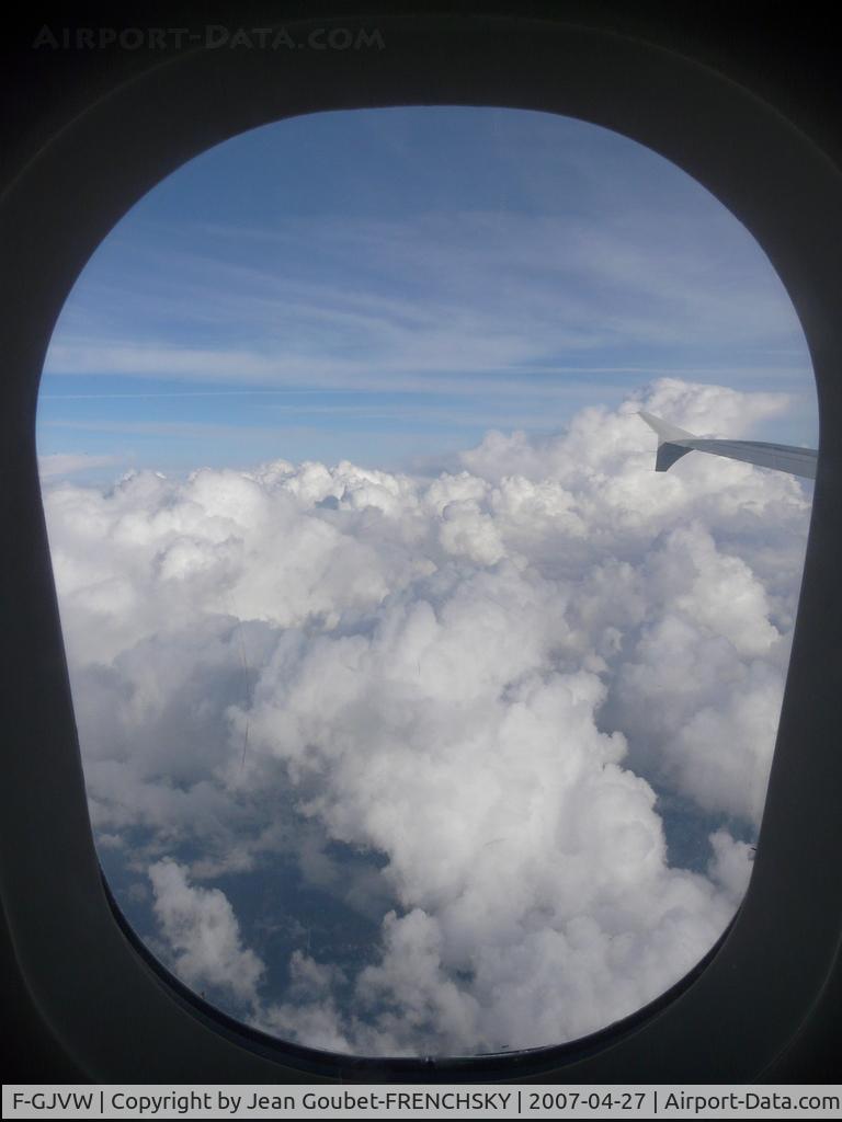 F-GJVW, 1994 Airbus A320-211 C/N 0491, in flight level 310