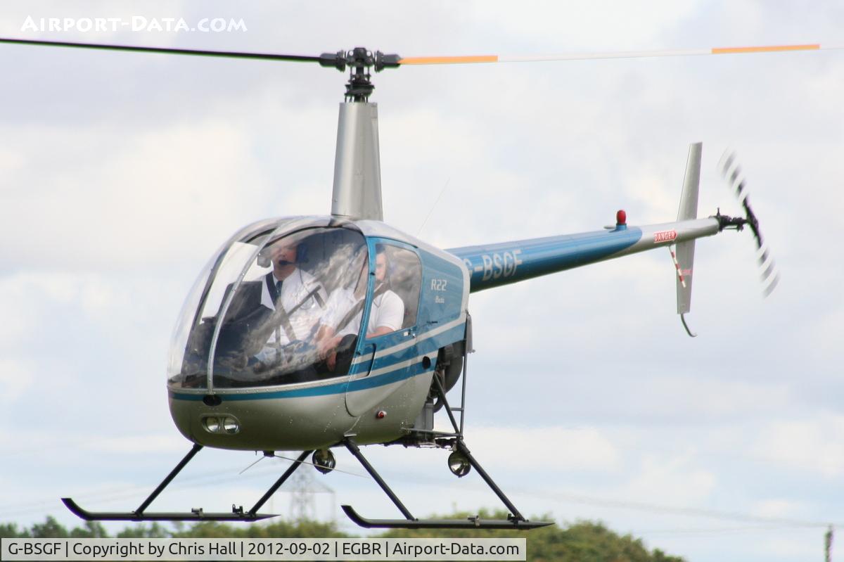 G-BSGF, 1990 Robinson R22 Beta C/N 1383, At the Real Aeroplane Club's Wings & Wheels fly-in, Breighton