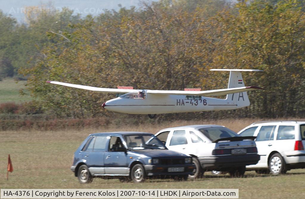 HA-4376, 1977 PZL-Bielsko SZD-30 Pirat C/N S-08.16, Dunakeszi
