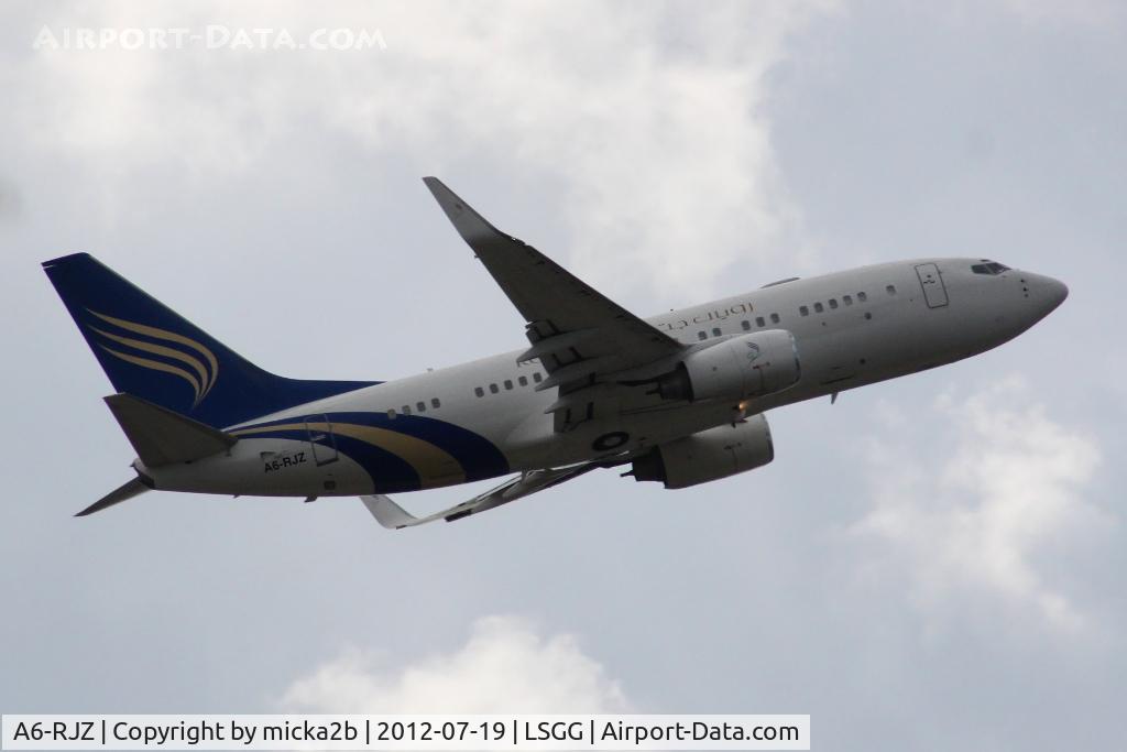 A6-RJZ, 1999 Boeing 737-7Z5 BBJ C/N 29269, Take off