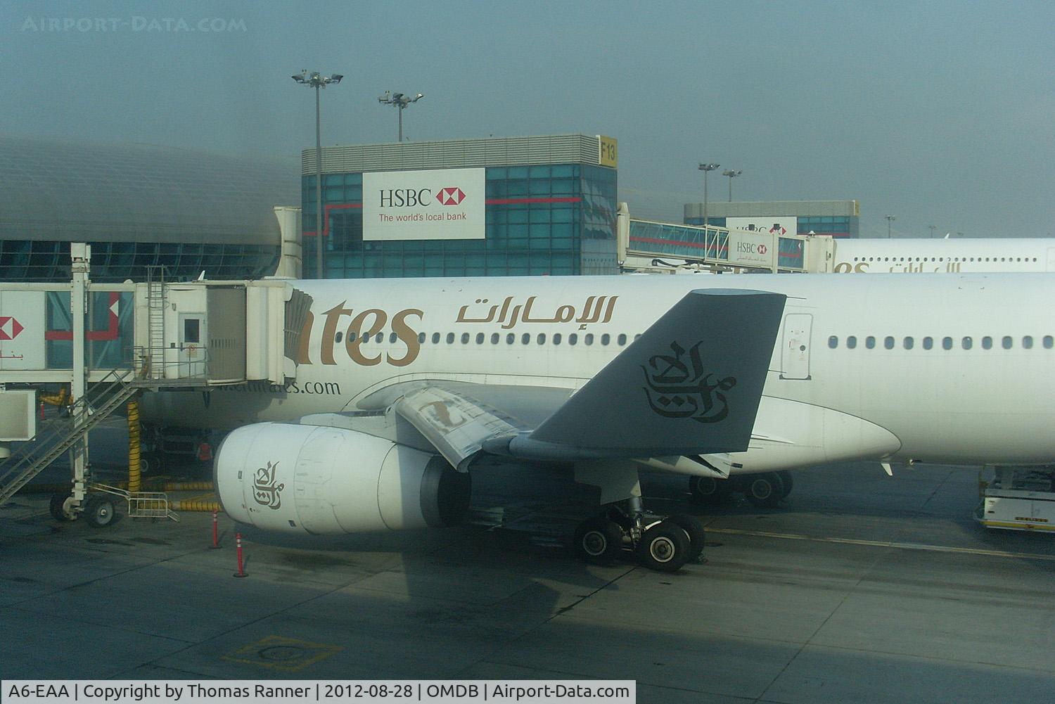 A6-EAA, 2000 Airbus A330-243 C/N 348, Emirates Airbus A330