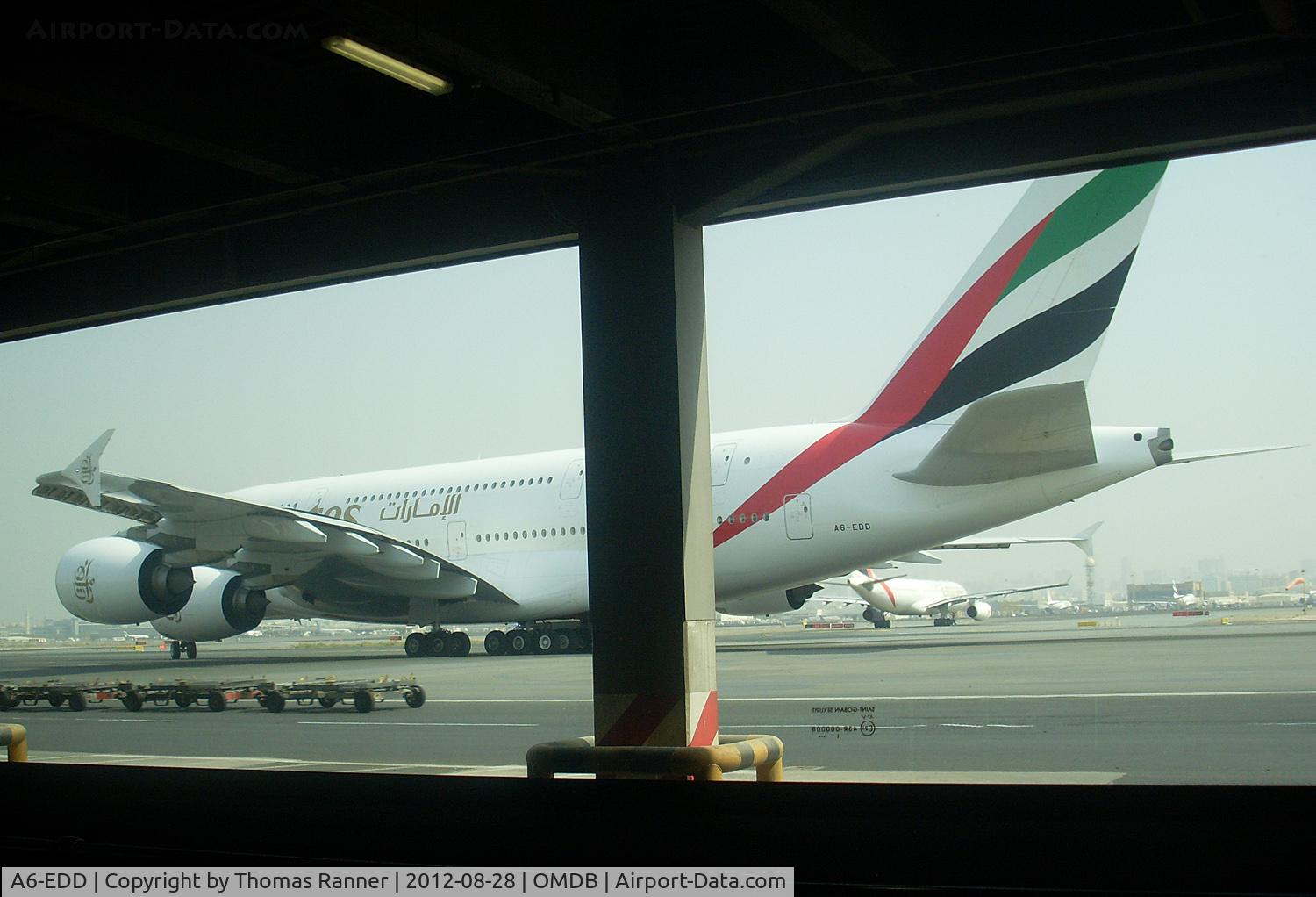 A6-EDD, 2008 Airbus A380-861 C/N 020, Emirates Airbus A380 a bit too big