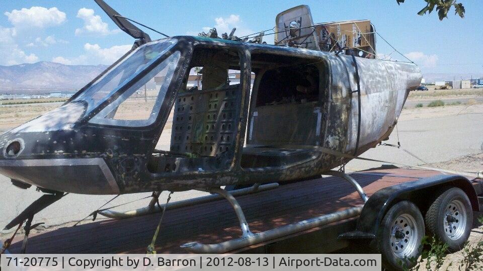 71-20775, 1971 Bell OH-58C Kiowa C/N 41636, On trailer leaving Mojave Airport for Glendale Az airport.