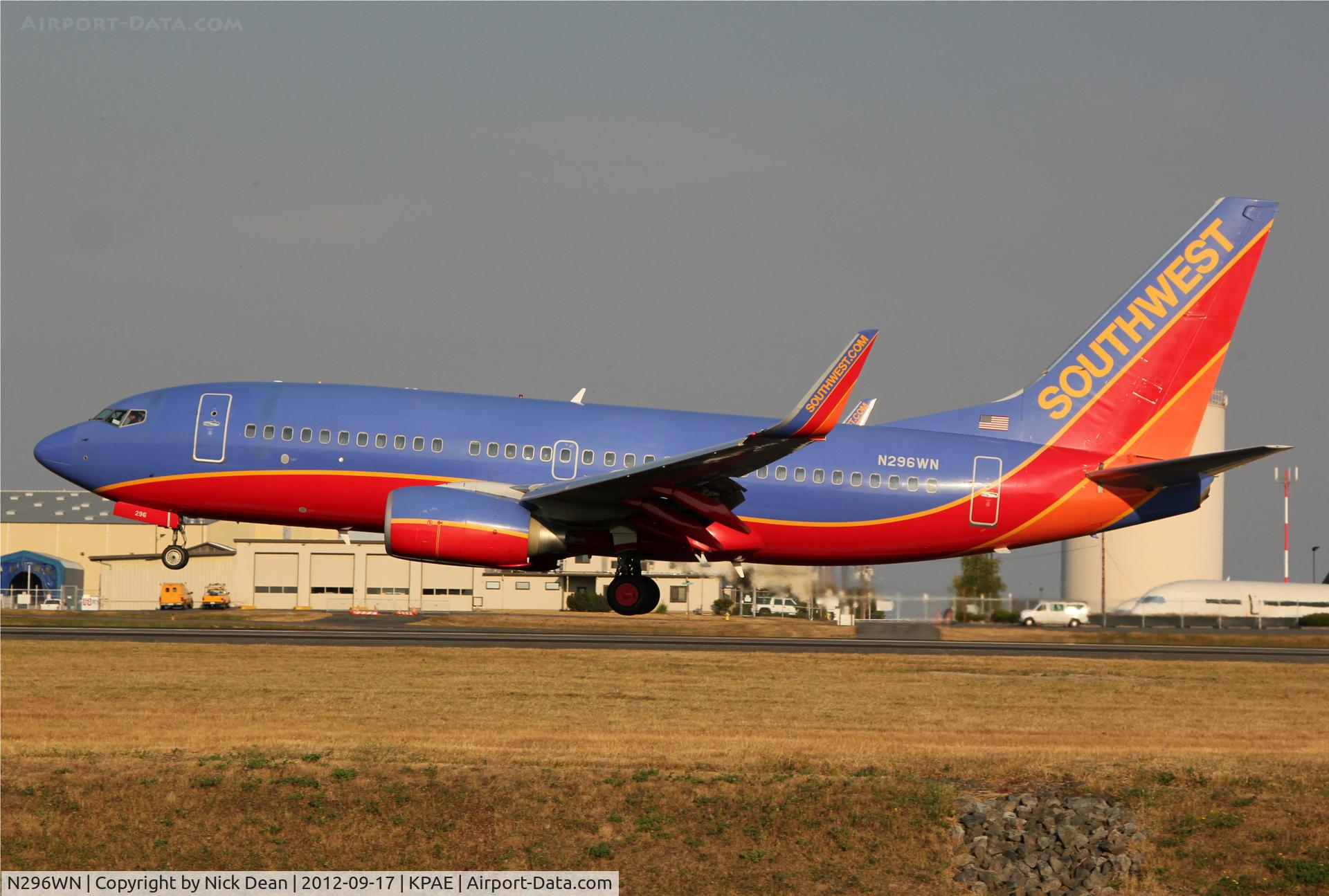 N296WN, 2007 Boeing 737-7H4 C/N 36613, KPAE/PAE